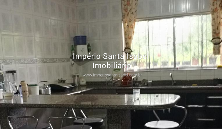 [Vende Chacara 3.100 M2 a poucos metros da Estrada Santa Isabel -Aruja ]