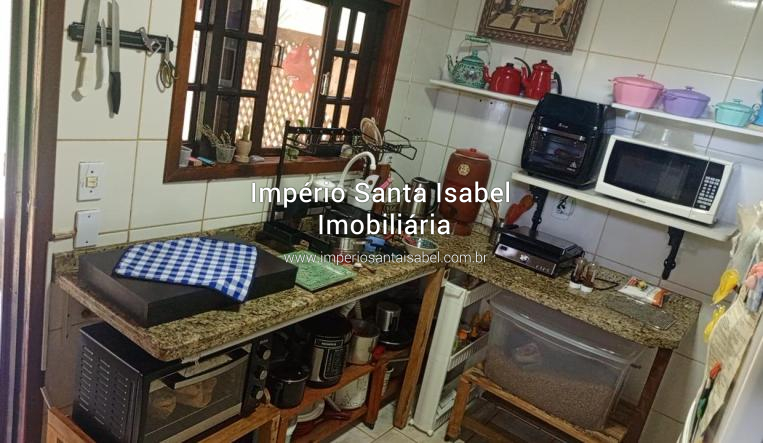 [Vende Chacara com chale 3.600 M2 próximo rodovia presidente Dutra ]