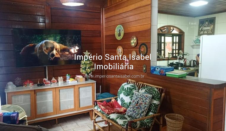 [Vende Chacara com chale 3.600 M2 próximo rodovia presidente Dutra ]