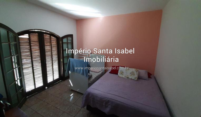 [Vende Chácara Condomínio Mont Clair- 1000 m2- Santa Isabel SP -tem escritura ]