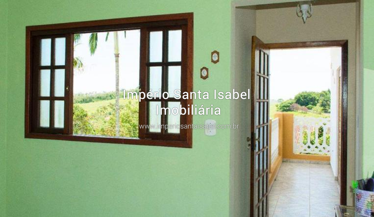 [Vende Chácara com Piscina 1.600 m2 no Condomínio Santa Isabel-SP]