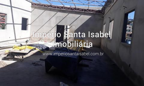 [Vende Galpão 10x18 com 3 Casas na parte de baixo Centro de Santa Isabel –SP]