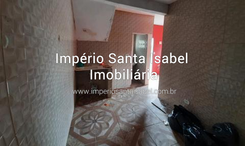 [Vende sobrado com ponto comercial  + 2 casas no  centro de Santa Isabel SP]