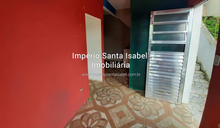 [Vende sobrado com ponto comercial  + 2 casas no  centro de Santa Isabel SP]