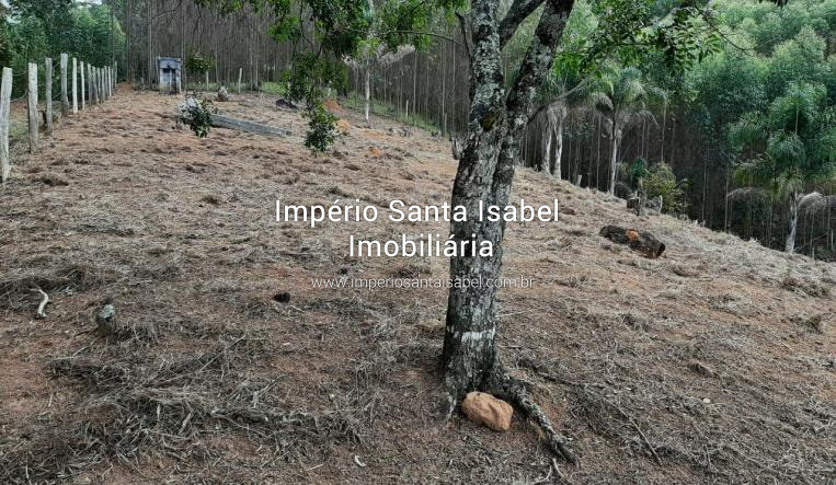 [Vende Terreno de 2.700 m2 no  Bairro Pedra Branca em  Santa Isabel-SP]